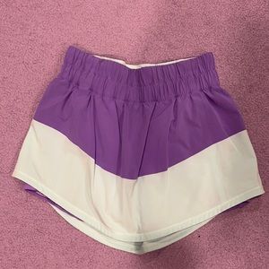 Lululemon skort size 2